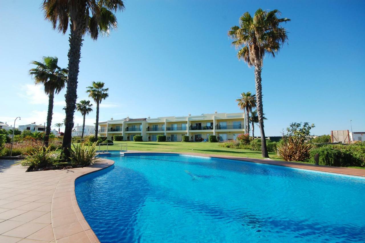 Apartment Coelha Beach - Pool - Free Wi-Fi - Air Con Албуфейра Экстерьер фото